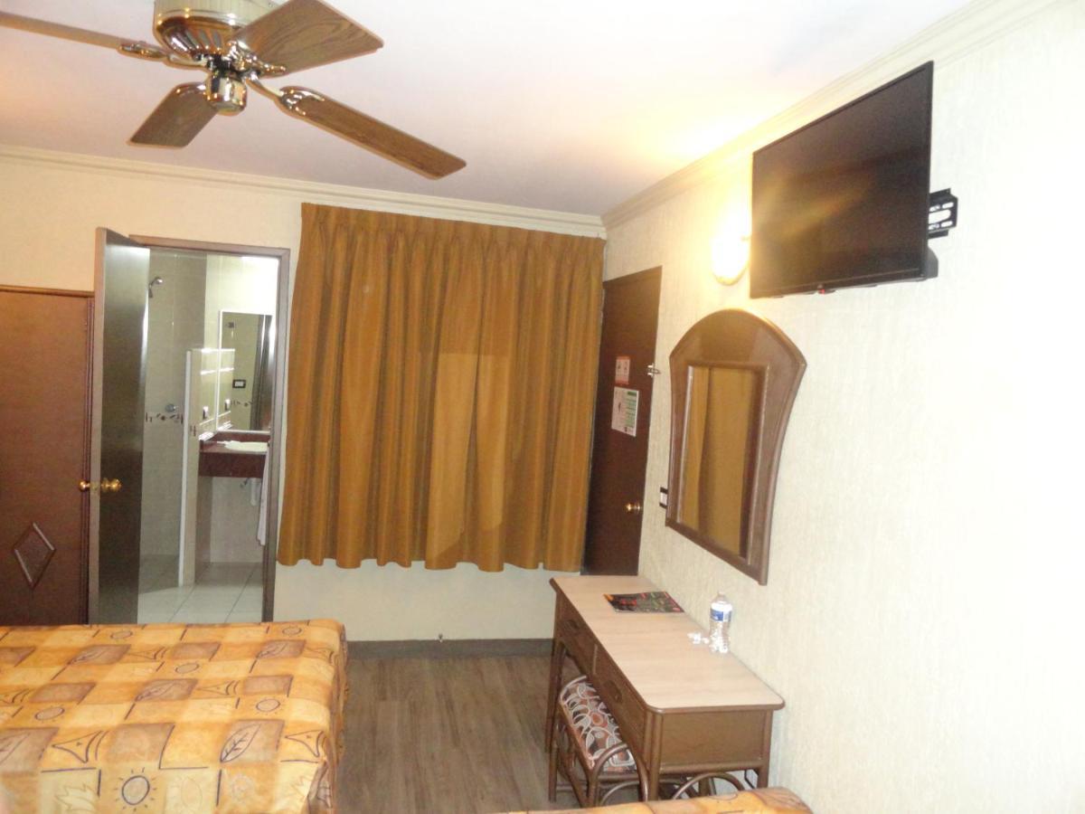 Hotel Plaza Crystal Xalapa Exterior foto